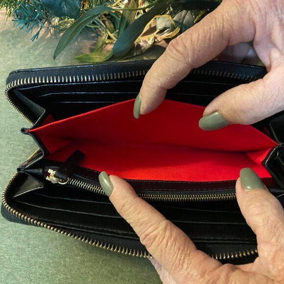 Dooney & Bourke Zip around wallet - Picture 5 of 8